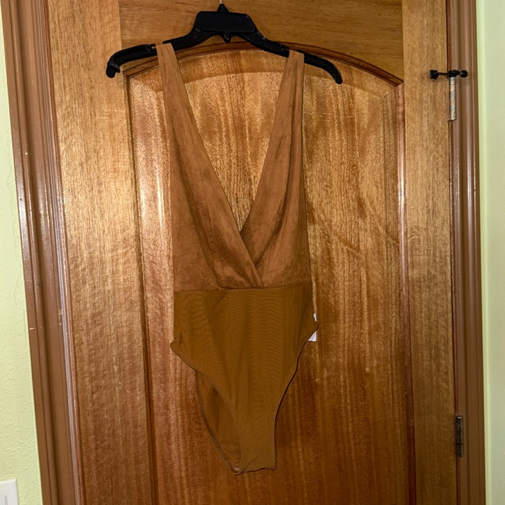 Urban Outfitters BodySuit L